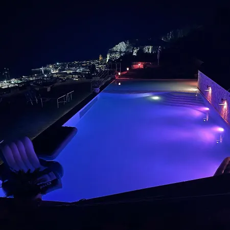 Maestrale Чефалу