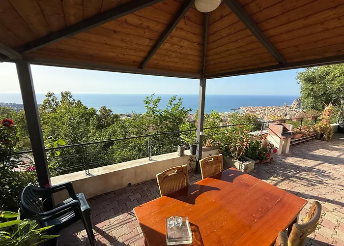 Maestrale Apartman Cefalù