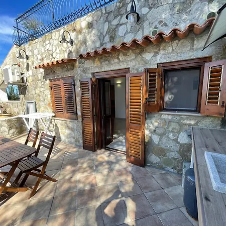 Apartment Maestrale Cefalu