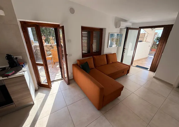 Maestrale * Чефалу